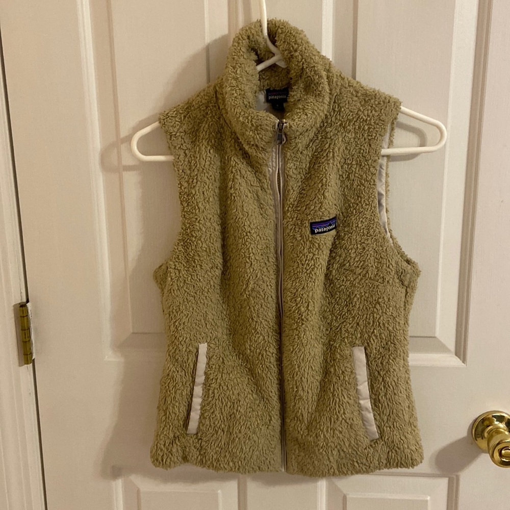 Patagonia fuzzy vest